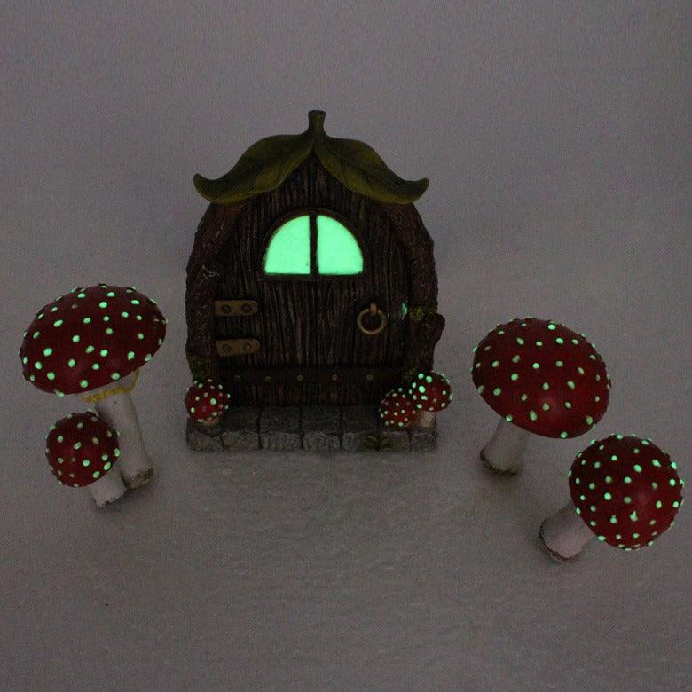Mushroom Cabin Luminous Resin Crafts Courtyard - Villarudskogen