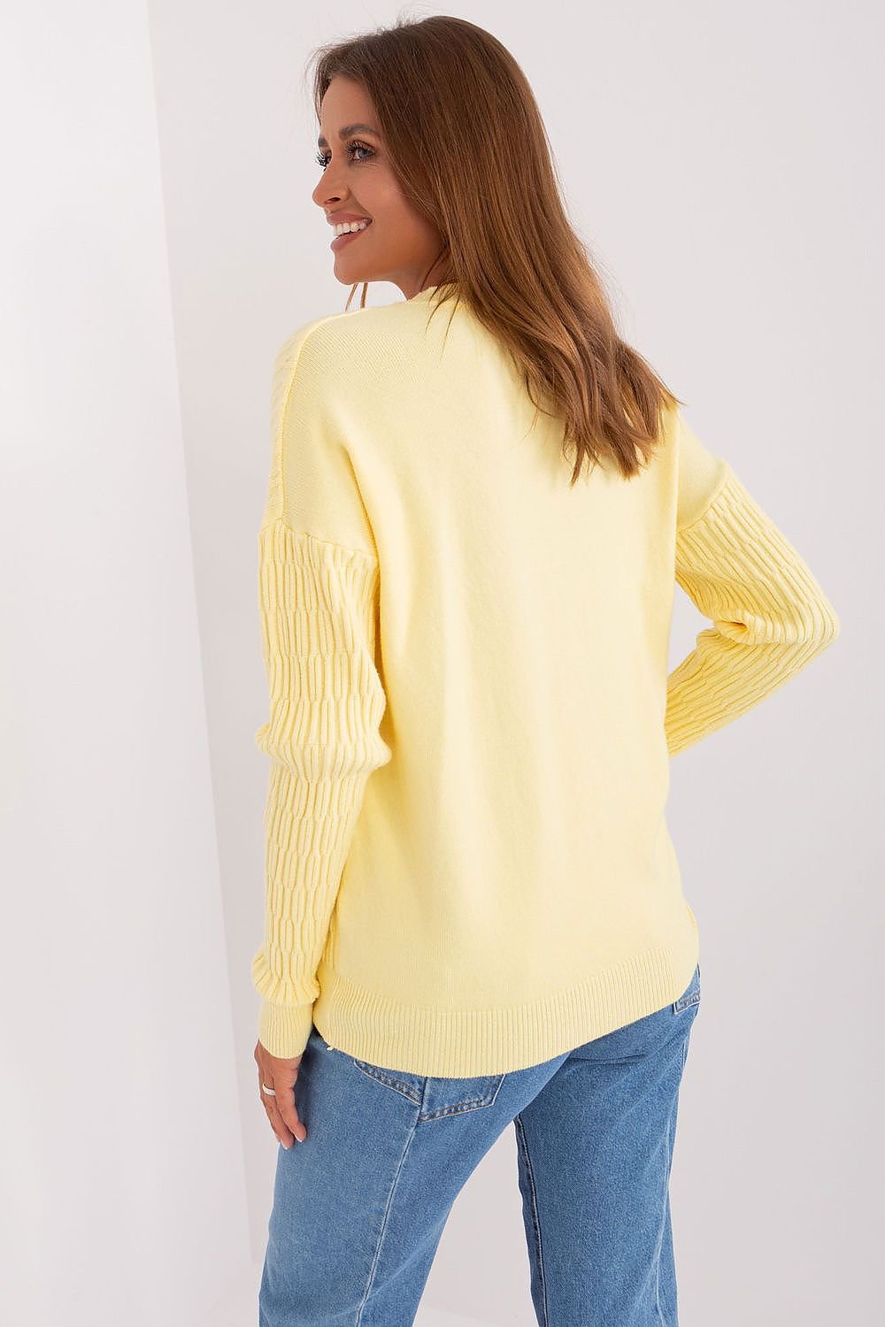 Jumper model 185727 AT