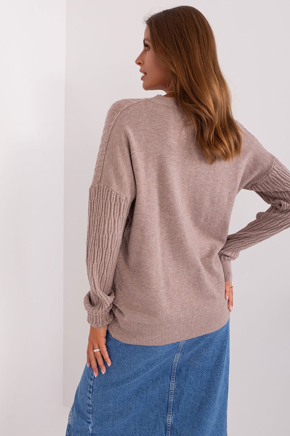 Jumper model 185727 AT